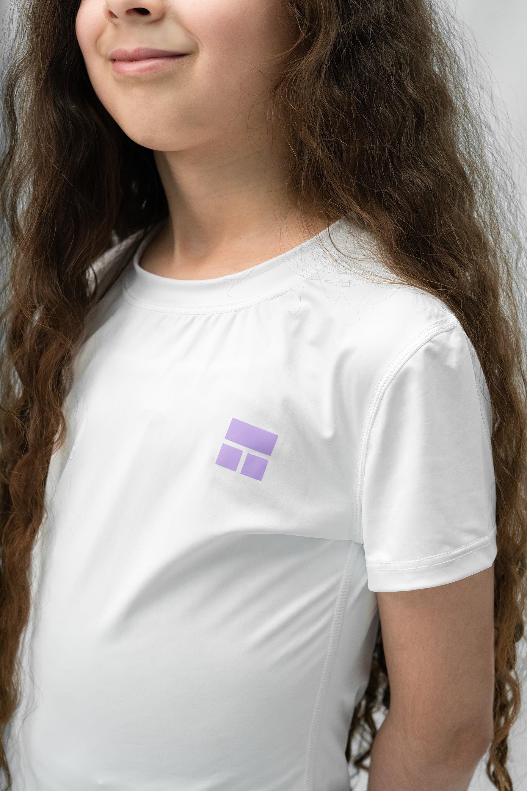 COURTS Girls’ Performance T-Shirt