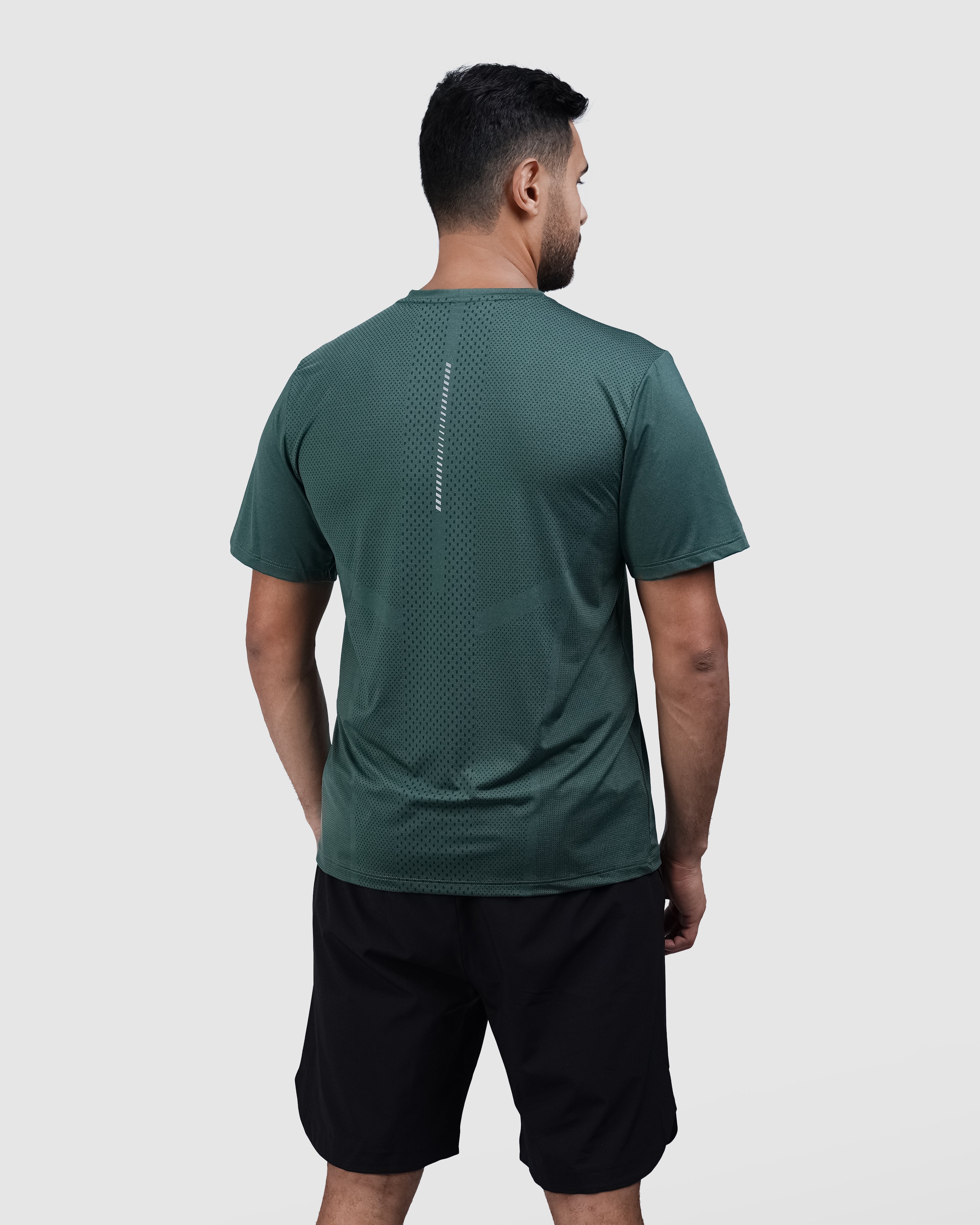 COURTS Men’s Active T-Shirt