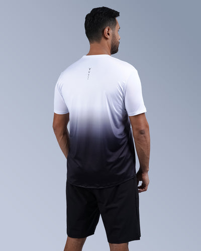 COURTS Men's Gradient Sports T-Shirt