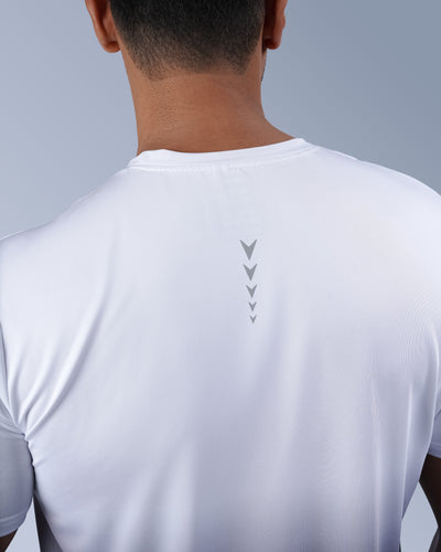 COURTS Men's Gradient Sports T-Shirt