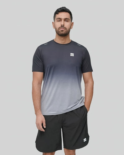 COURTS Men's Gradient Sports T-Shirt